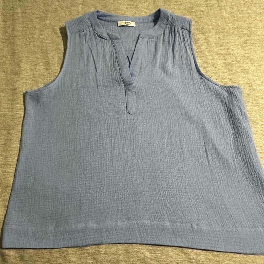 Beacon Apparel top